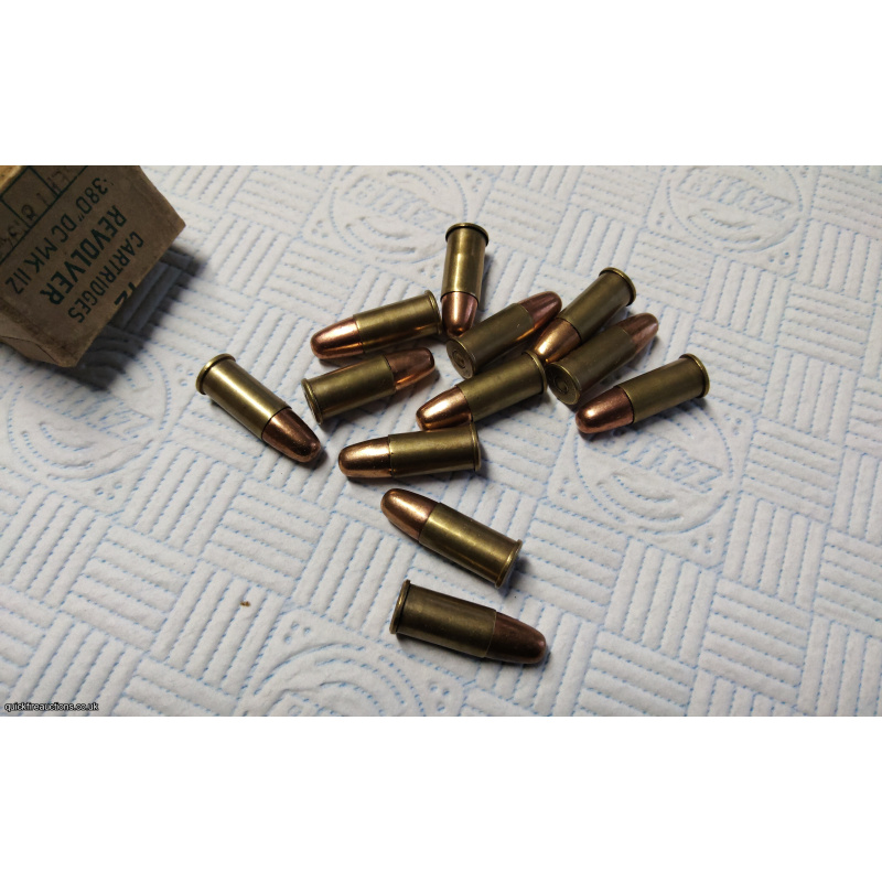 .380 revolver boxed WW2 Dated 