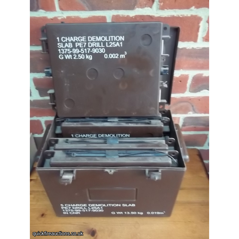 5x L25A1 PE7 Drill Slab charge in outer carrier